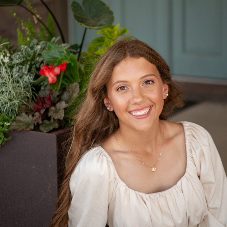 Stephanie Carr 